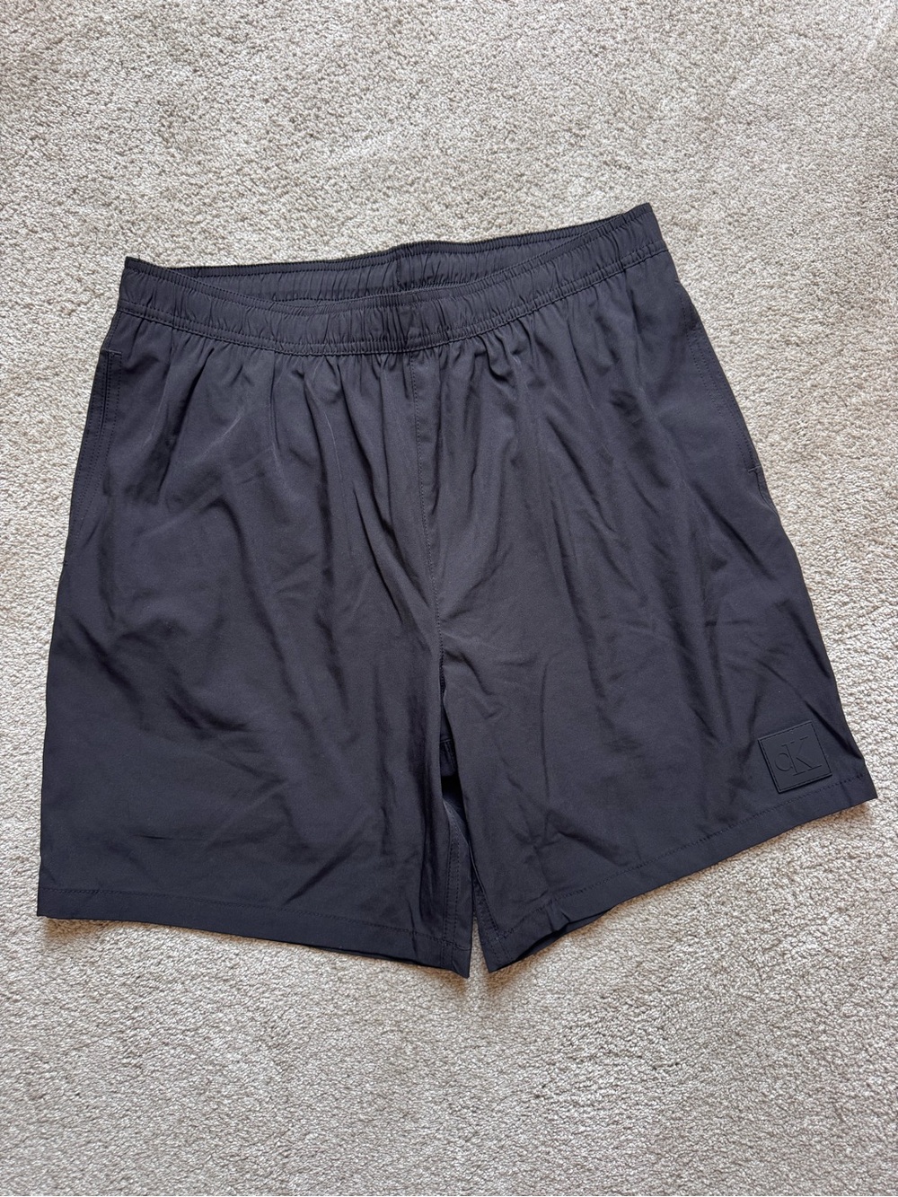 Men’s Calvin Klein swim trunks L